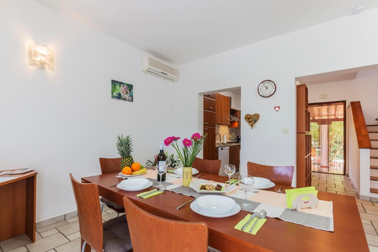 Holiday house Pineta - Fazana, sea view&mini wellness Zewnętrze zdjęcie